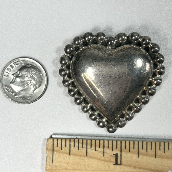 Vintage sterling silver 925 large puffy heart brooch Pin - Picture 5 of 6